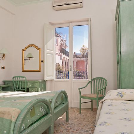 Hotel Del Postiglione Ischia Bagian luar foto